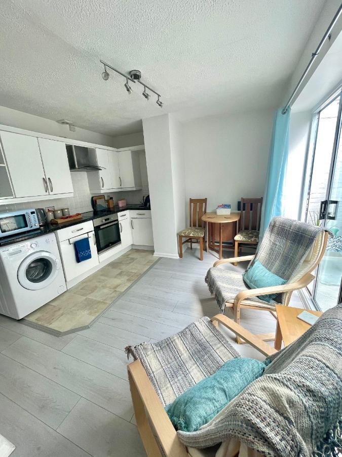 Apartment In Central Exmouth Ngoại thất bức ảnh